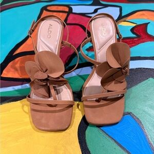 Aldo Women's Tan Floral Heels